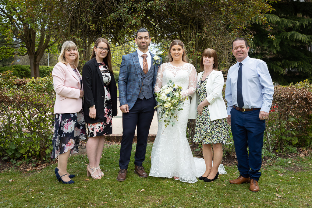 Mr & Mrs Antoniadis Mr & Mrs Antoniadis
