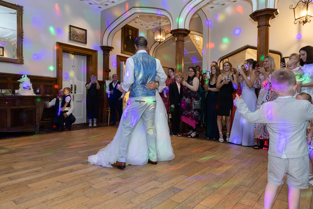 Mr & Mrs Baxter Mr & Mrs Baxter