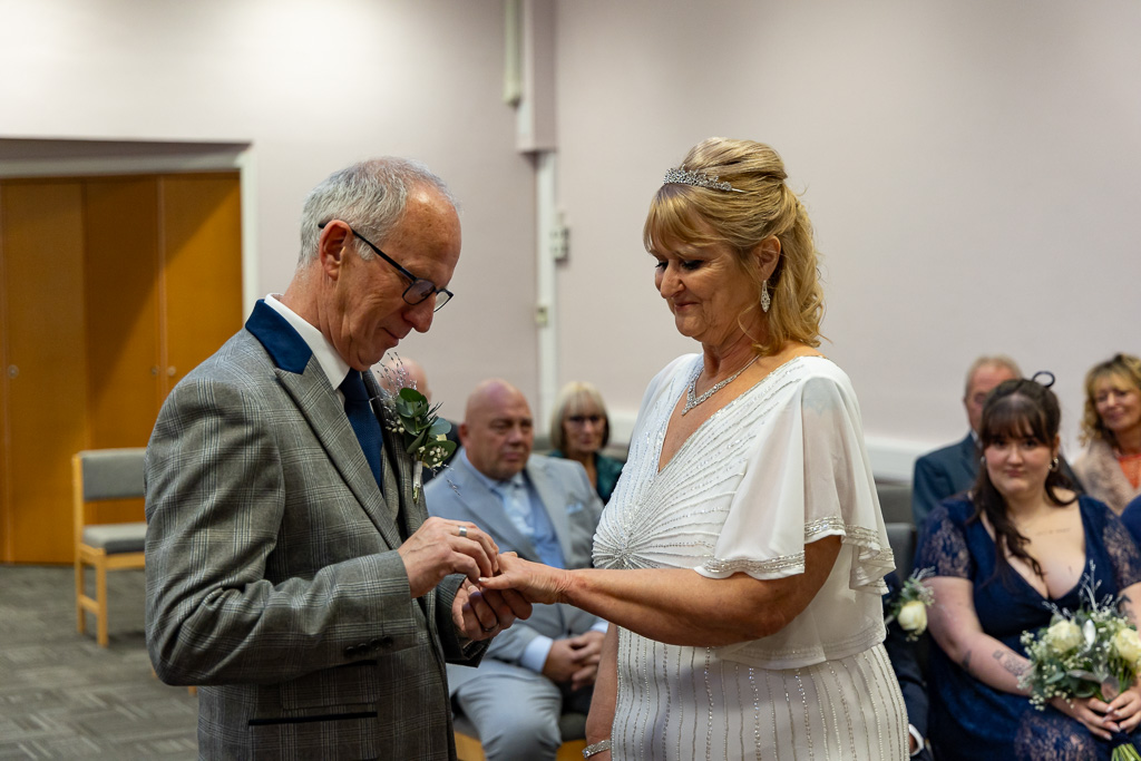 Mr & Mrs Fardell Mr & Mrs Fardell