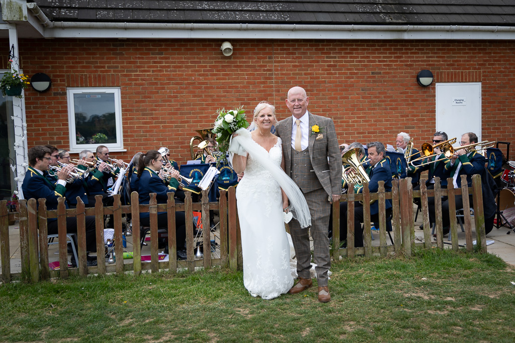 Mr & Mrs Hurd Mr & Mrs Hurd