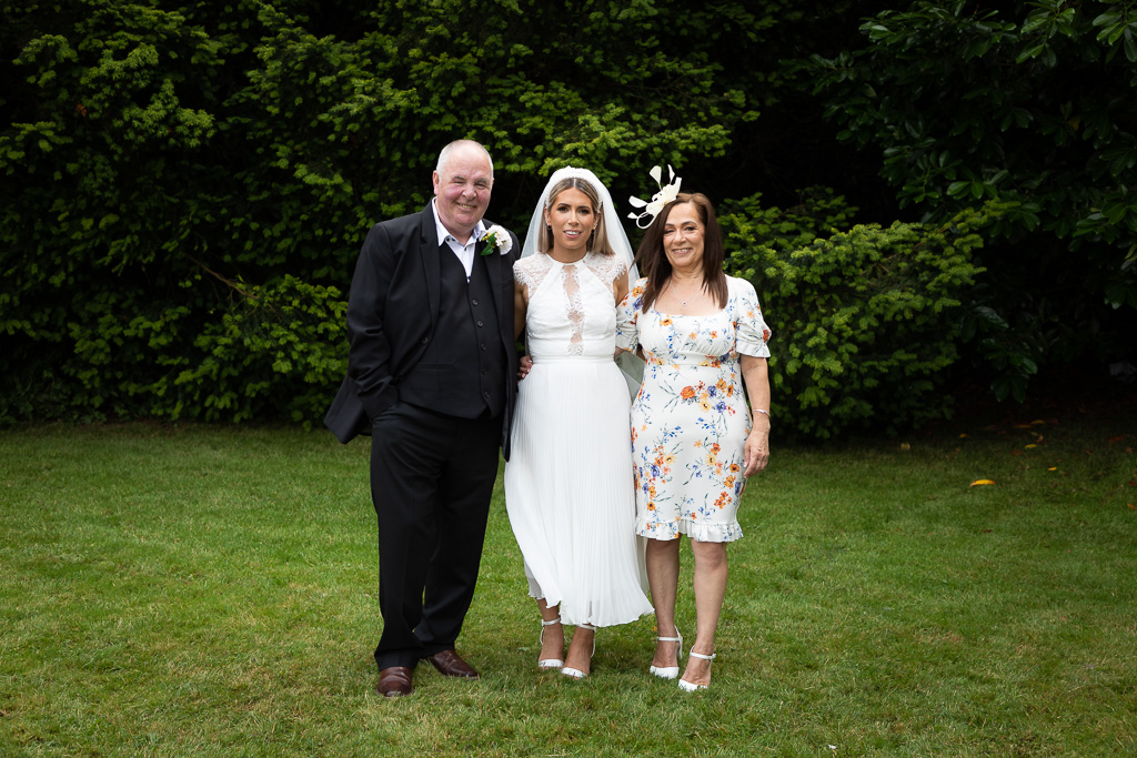 Mr & Mrs Linehan Mr & Mrs Linehan