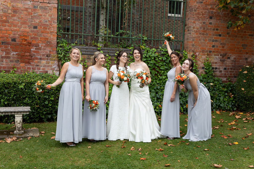 Mrs & Mrs Maylen Mrs & Mrs Maylen