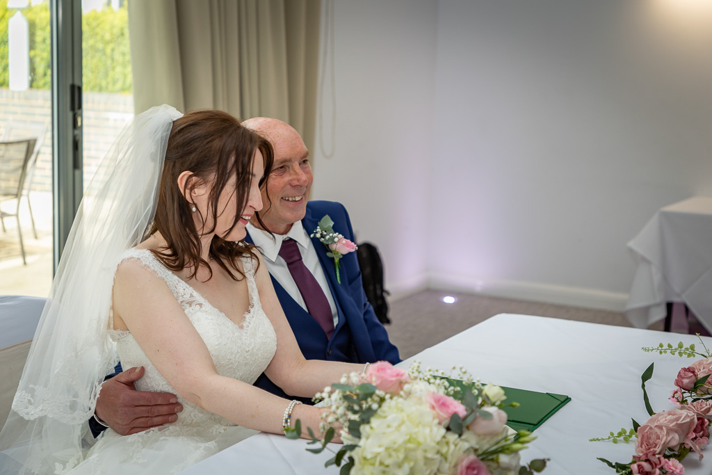 Mr & Mrs O'Brien Mr & Mrs O'Brien