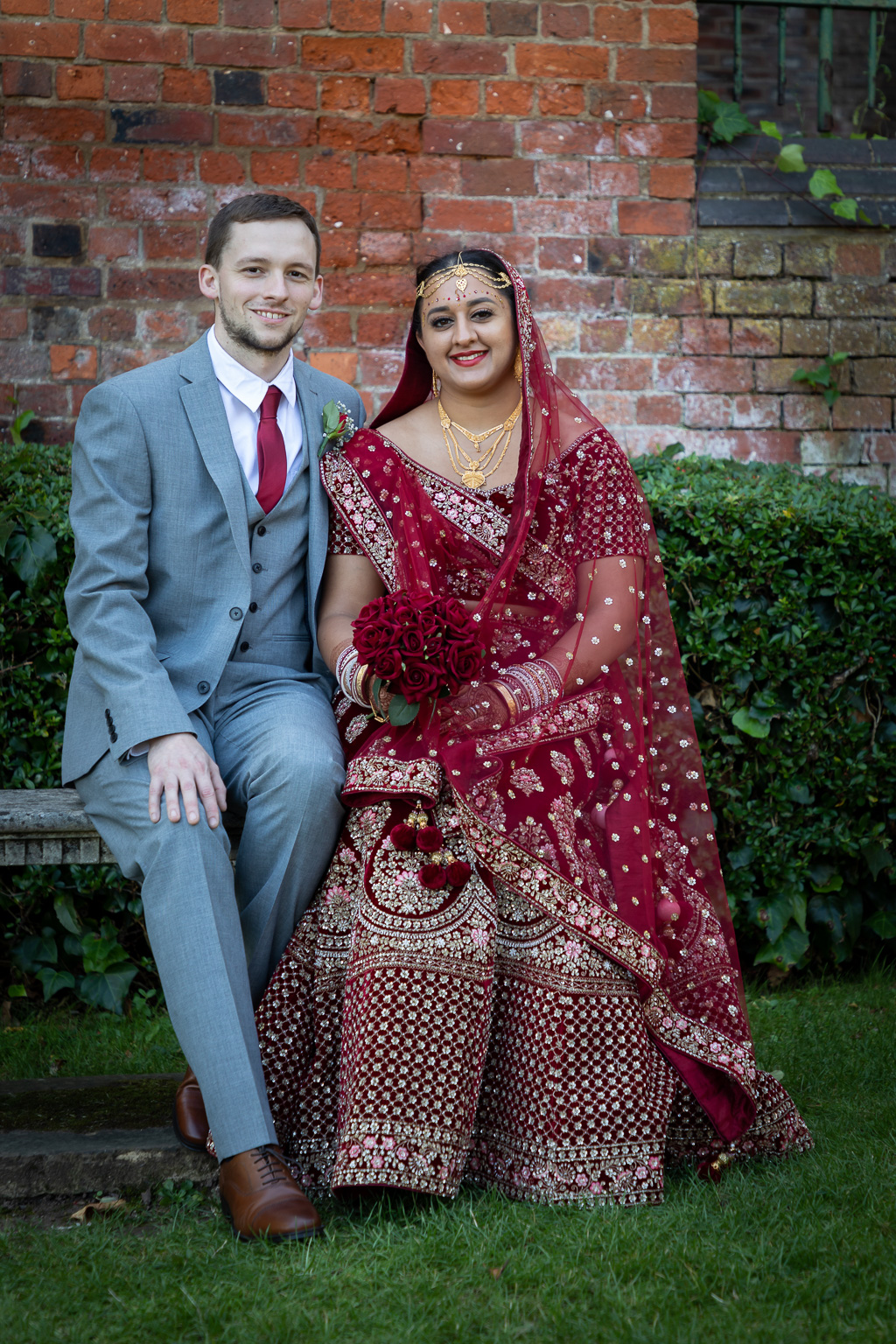 Mr & Mrs Usher Mr & Mrs Usher