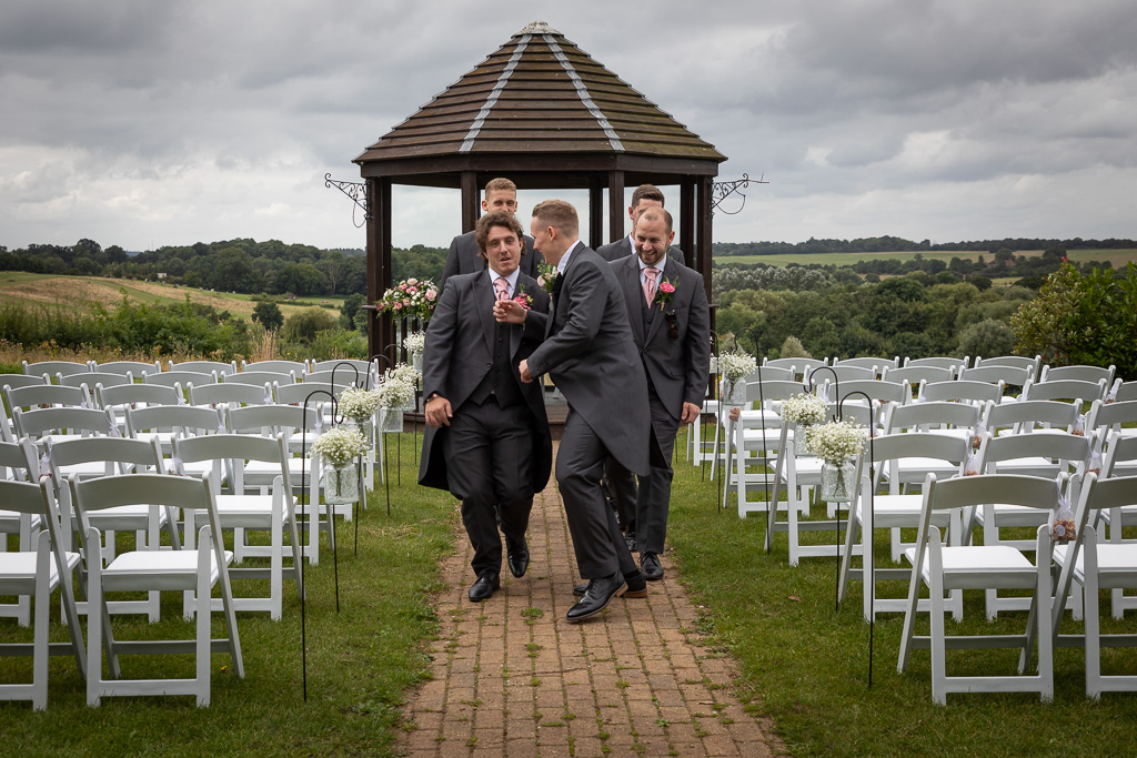 Mr & Mrs Wilson Mr & Mrs Wilson