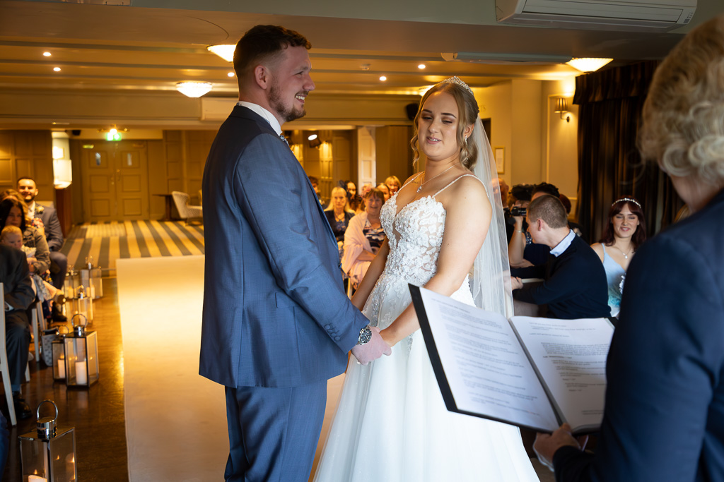 Mr & Mrs Winter Mr & Mrs Winter